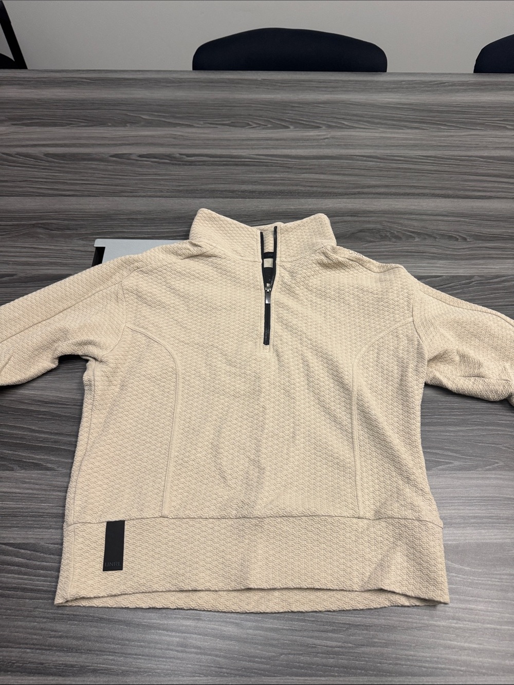 Women’s Cream Quarter-Zip Textured Pullover Hoodie